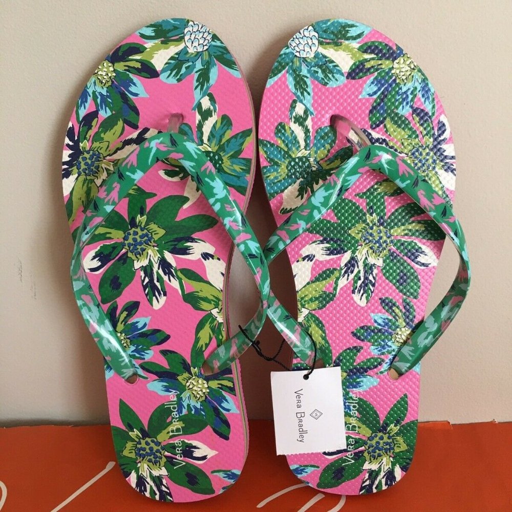 NWT Vera Bradley Flip Flops Sz Small 5-6